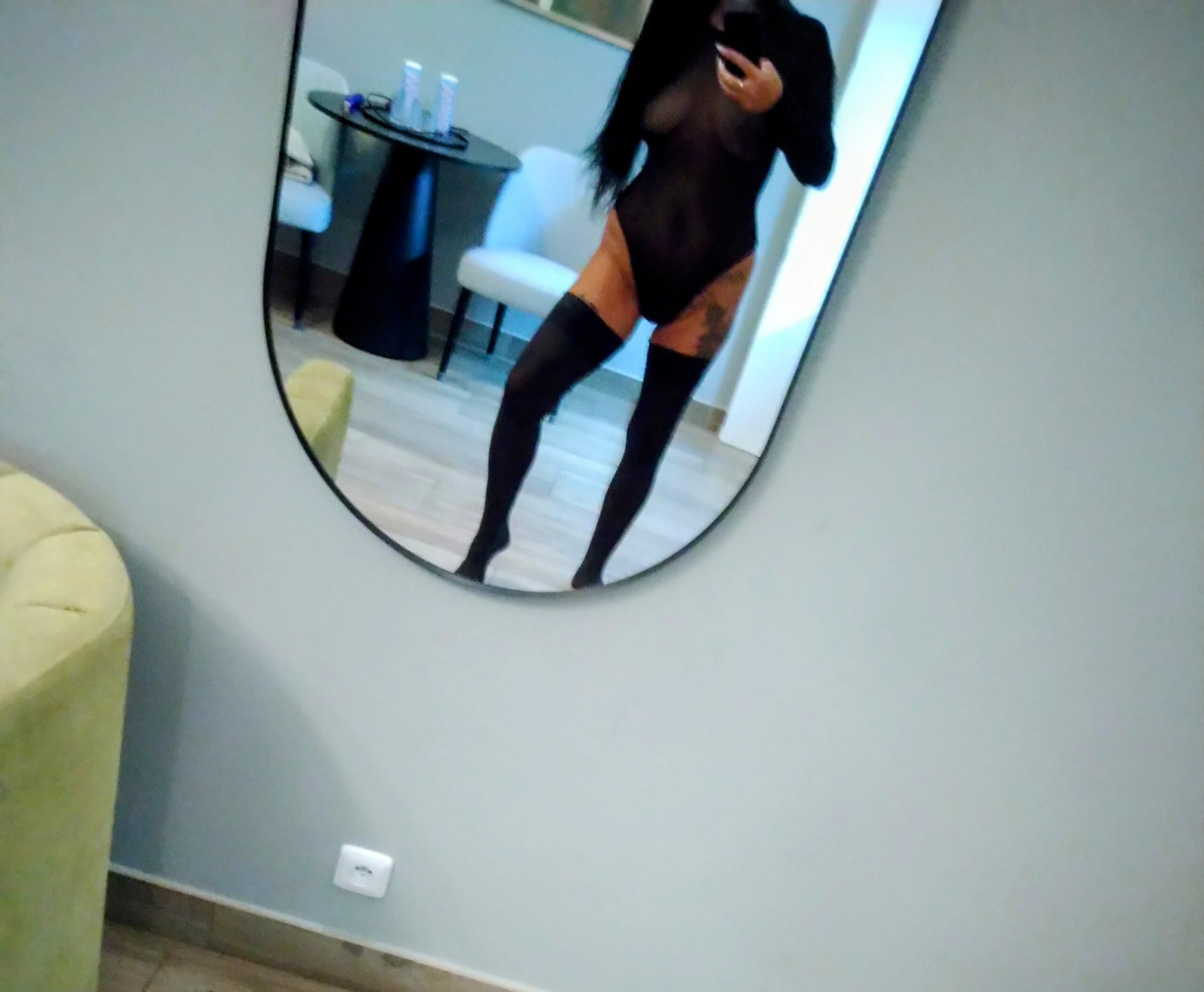 Nicolletee
