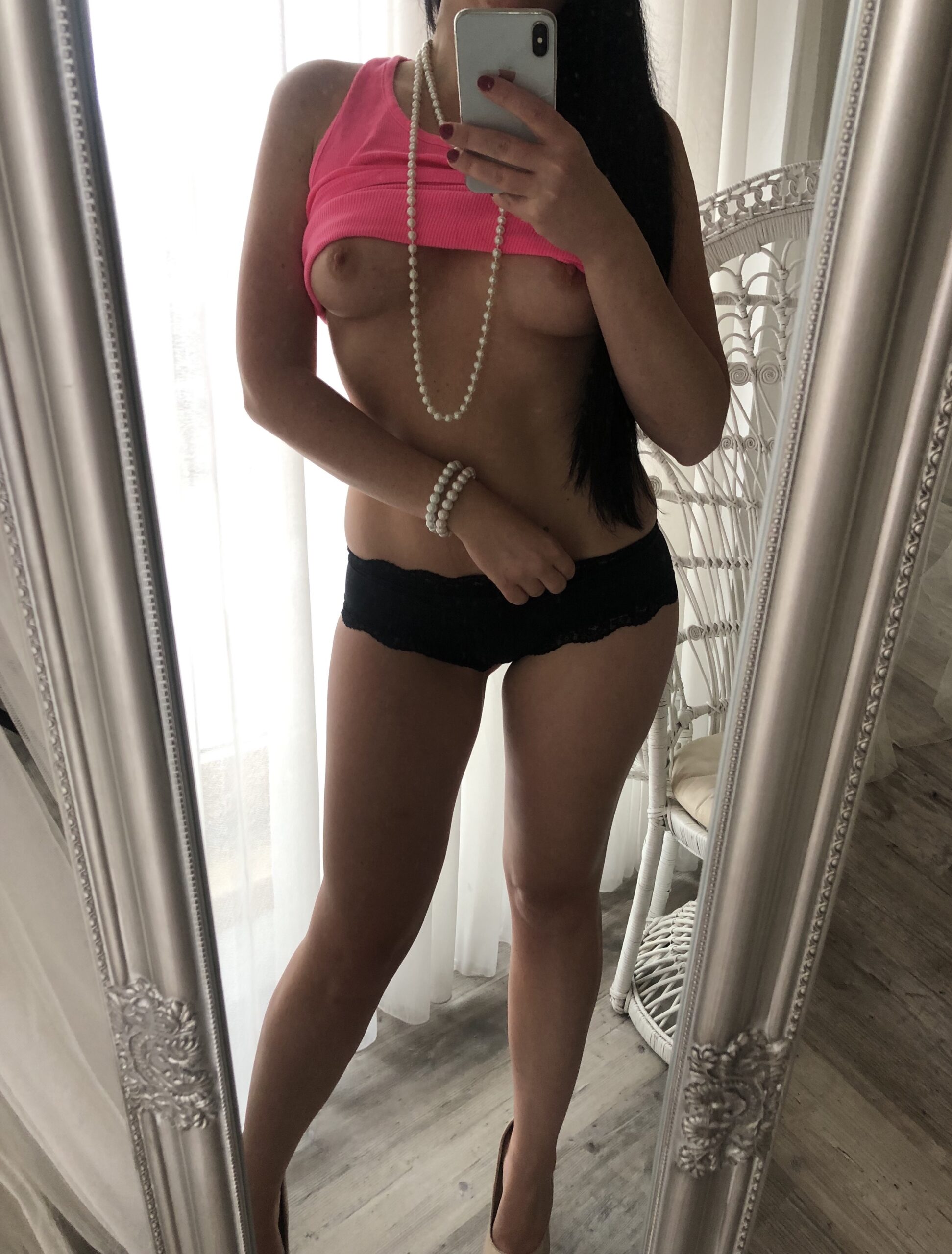 Ariana