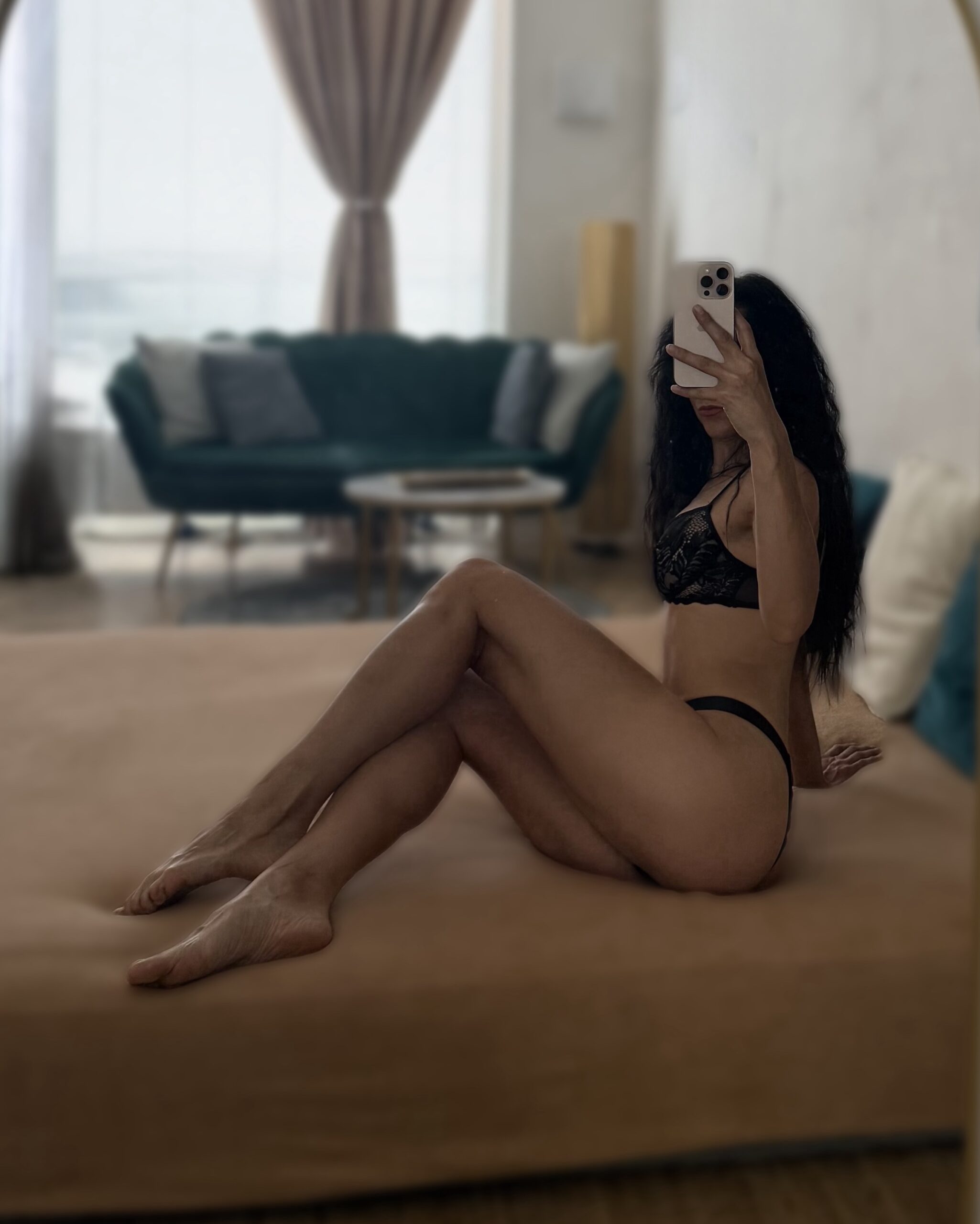 Ela