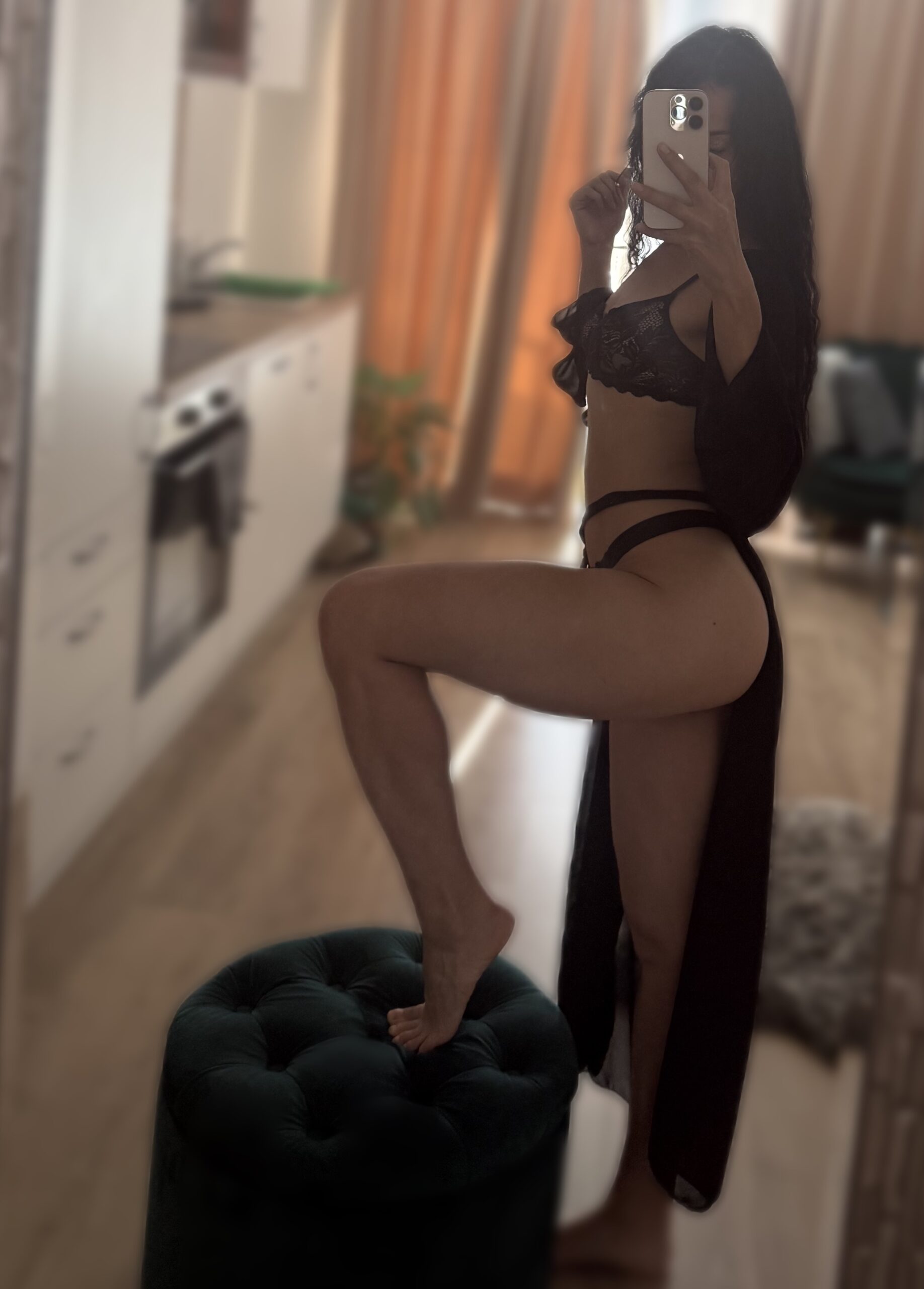 Ela