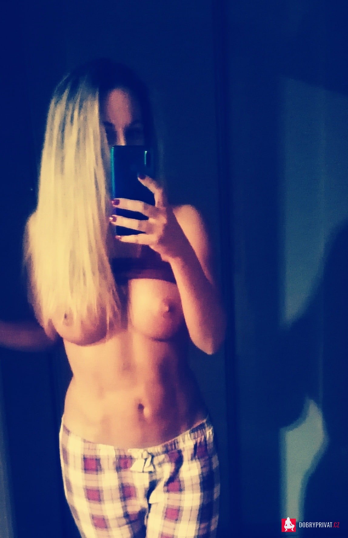 Laura-Vary