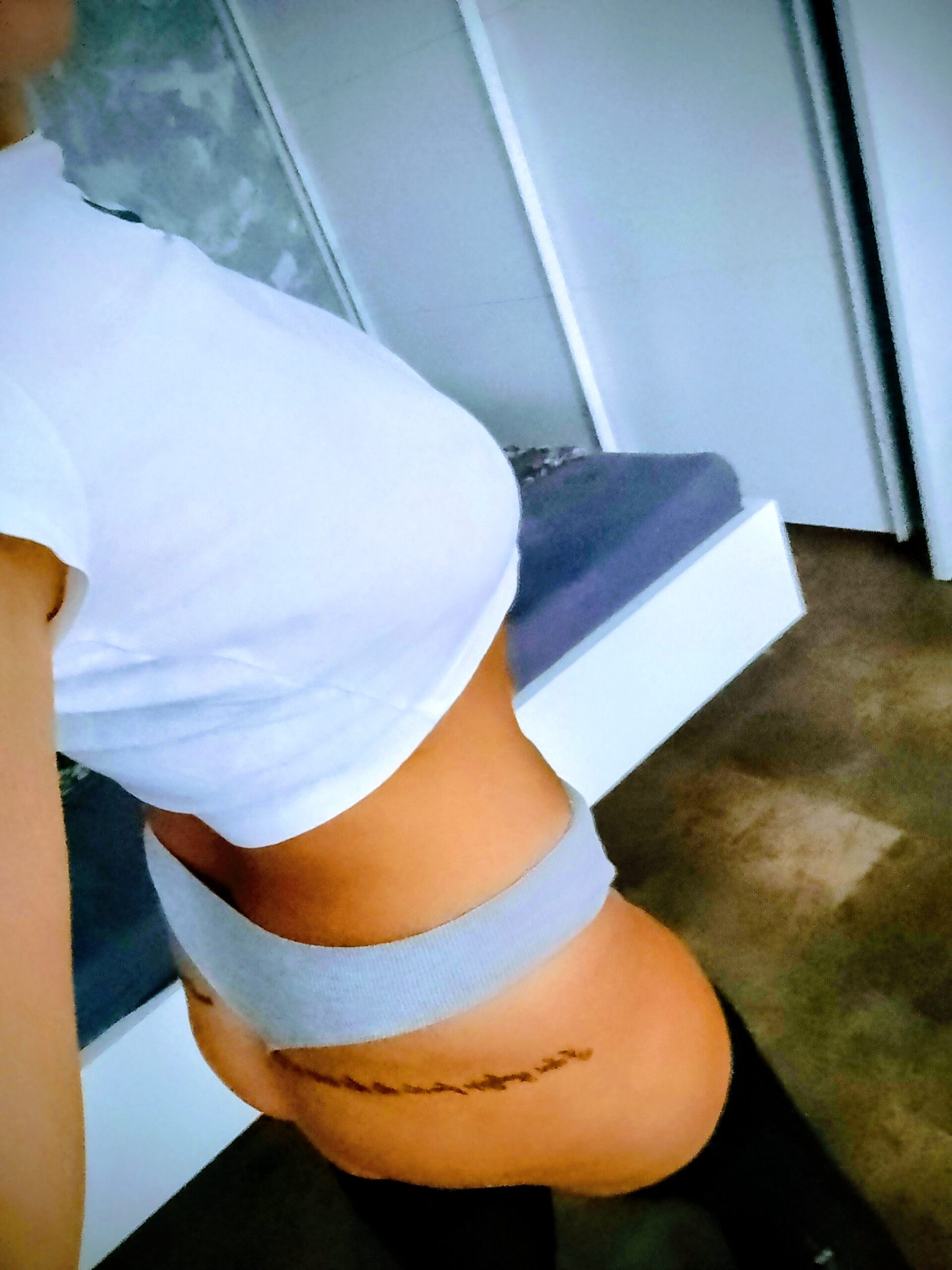 Nicolletee